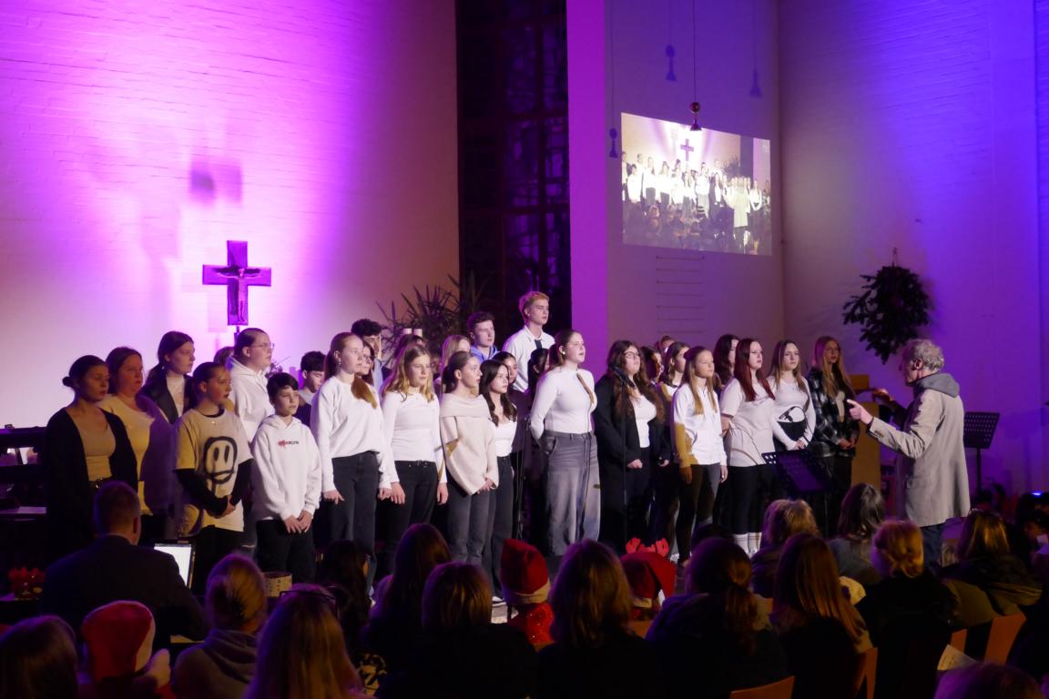 23 24 Winterkonzert08