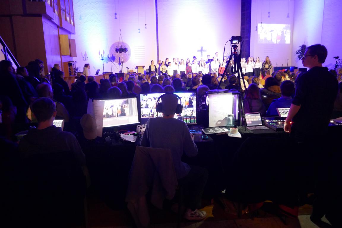 23 24 Winterkonzert09