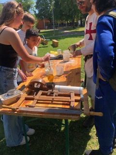 Mittelalterprojekt in Kooperation mit dem Mittelalterverbund „Clavus in Caput“