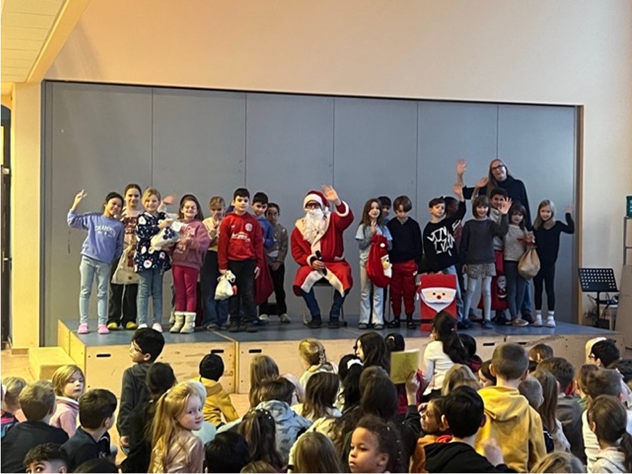 Nikolausfeier in Stufe I